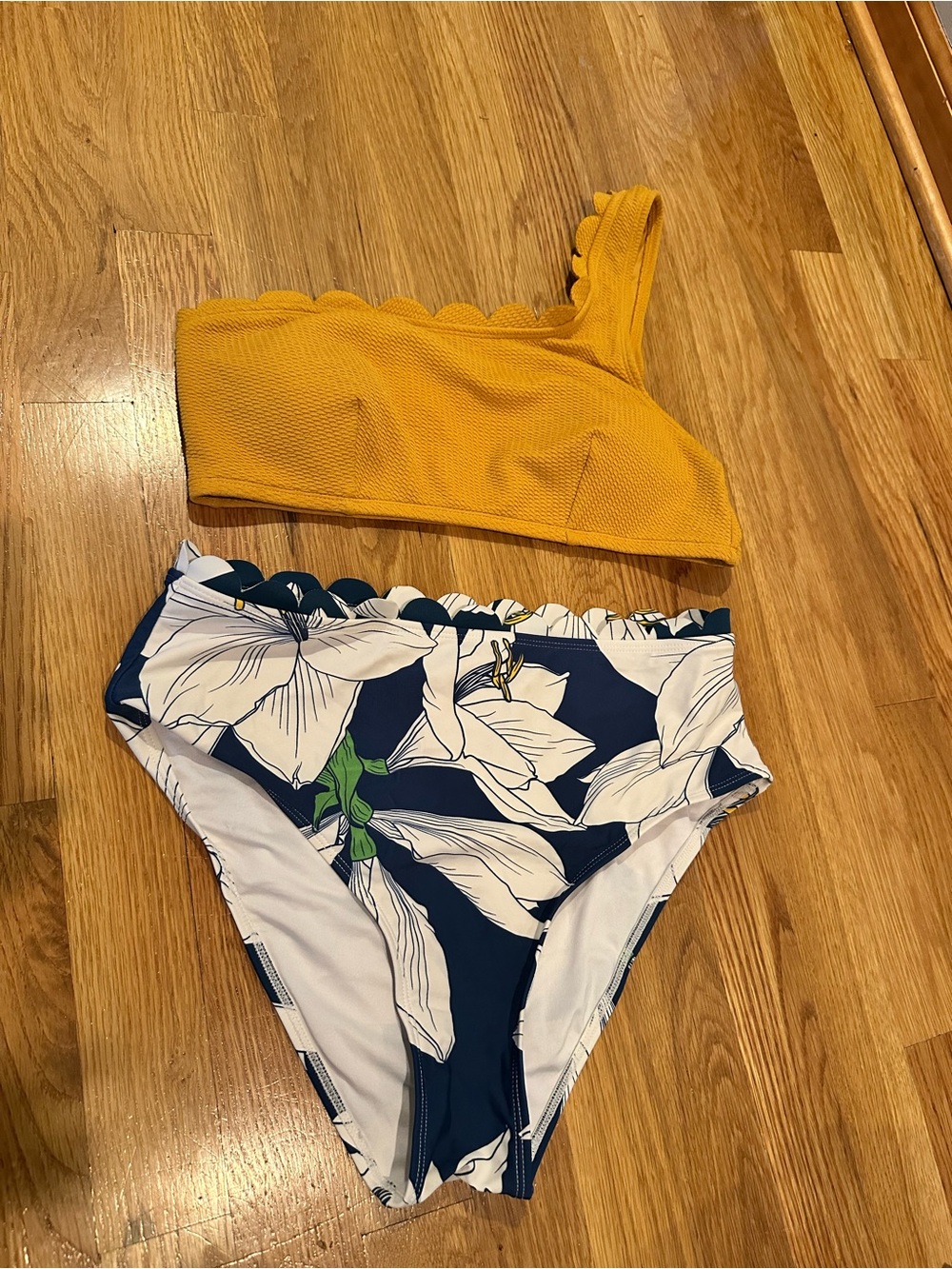 Two-Piece Bikini - Yellow One-Shoulder Top & Navy Floral High-Waist Bottoms M